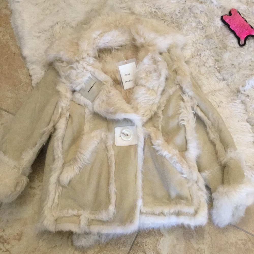 ACNE Studio shearling jacket size 40 New Oversized fit $3980.00